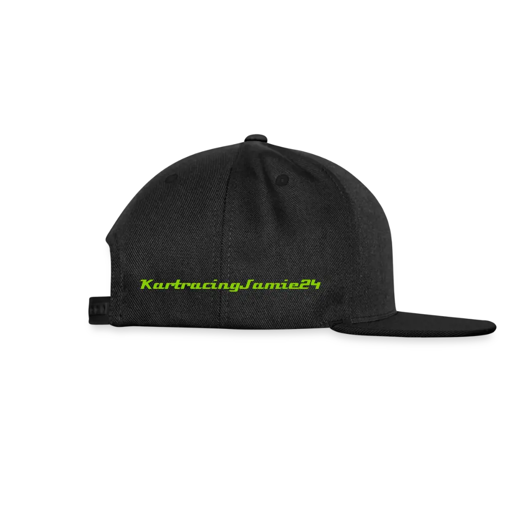  Snapback Cap – Motorsport Cap, seitliche Ansicht
